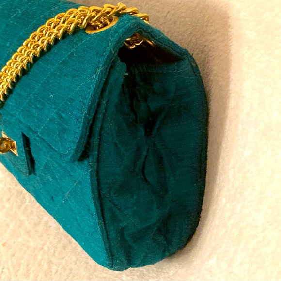 Vintage Star of Saigon Emerald Green Handwoven Raw Silk Purse - Picture 8 of 16